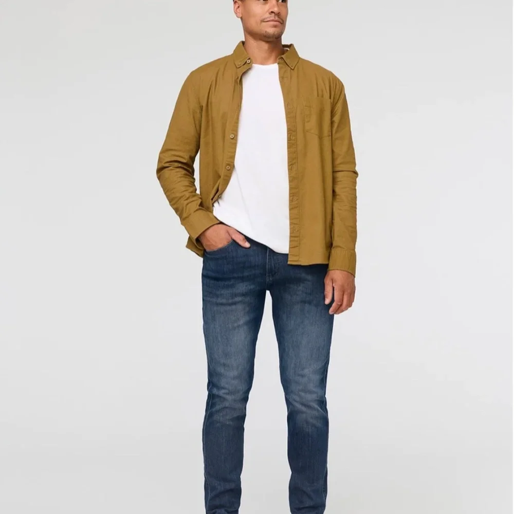 NWT DUER Mens Performance Denim Relaxed Fit Galactic Wash - Picture 1 of 8